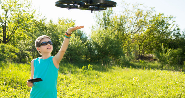 Quadcopter-Drones-for-Kids